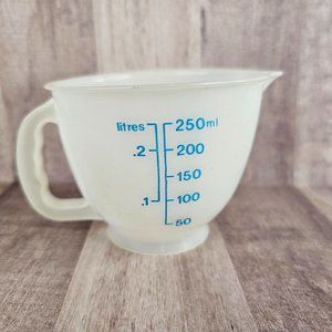 Tupperware 1 Cup Measuring Pitcher Toy